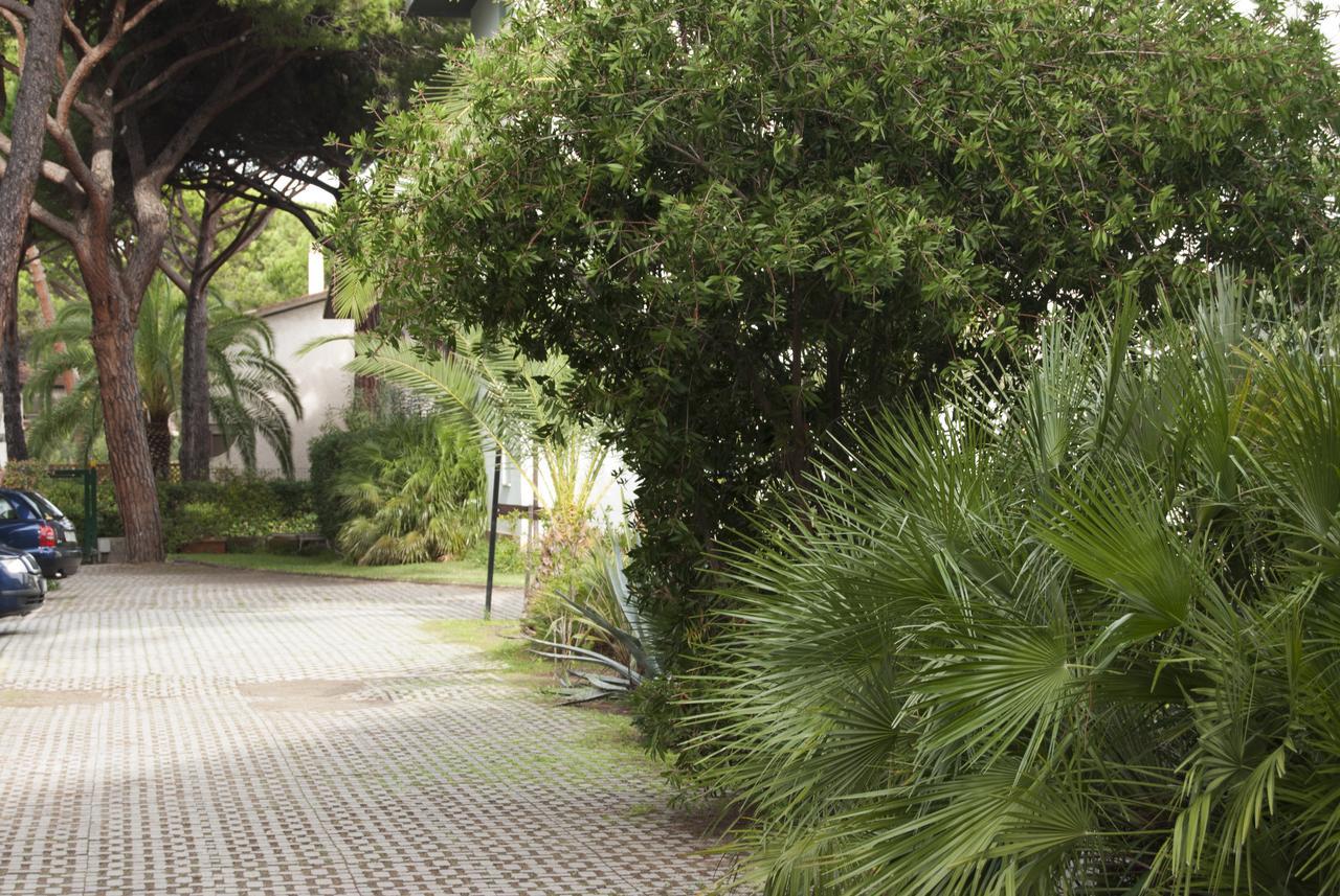Residence Verde Pineta Principina a Mare Exterior photo
